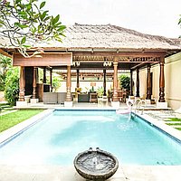 Three bedrooms balinese charm in Jimbaran. Villas in Bali for Sale: Вилла в Джимбаран, Балиан за 385 тыс. USD. Freehold. Предварительный просмотр фото #2