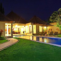 Outstanding Freehold Villa Complex Investment Opportunity. Villas in Bali for Sale: Вилла в Джимбаран, Балиан за 2430 тыс. USD. Freehold. Предварительный просмотр фото #2