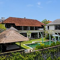 Impeccably presented Four-Bedrooms Freehold Villa with Ocean Vistas in Jimbaran. Villas in Bali for Sale: Вилла в Джимбаран, Балиан за 726 тыс. USD. Freehold. Предварительный просмотр фото #3