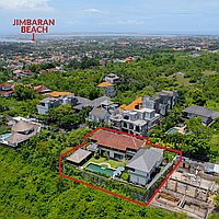 Impeccably presented Four-Bedrooms Freehold Villa with Ocean Vistas in Jimbaran. Villas in Bali for Sale: Вилла в Джимбаран, Балиан за 726 тыс. USD. Freehold. Предварительный просмотр фото #1