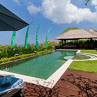 Impeccably presented Four-Bedrooms Freehold Villa with Ocean Vistas in Jimbaran. Villas in Bali for Sale: Вилла в Джимбаран, Балиан за 726 тыс. USD. Freehold. Предварительный просмотр фото #4