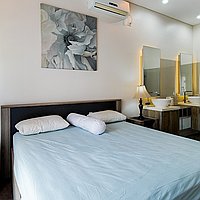 High-Quality Freehold Five-Bedroom Villa, Near Kedonganan Beach. Villas in Bali for Sale: Vila di dalam Jimbaran, Bali untuk 5,3 Miliar IDR. Freehold. Pratinjau foto #13