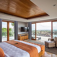 Bali's most luxurious five bedroom villa near Jimbaran. Villas in Bali for Sale: Вилла в Джимбаран, Балиан за 4149 тыс. USD. Freehold. Предварительный просмотр фото #11