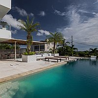 Luxury modern freehold villa with rooftop and Jimbaran Bay views. Villas in Bali for Sale: Вилла в Джимбаран, Балиан за 1168 тыс. USD. Freehold. Предварительный просмотр фото #6