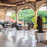 Uncover Rare Potential: Invest in Freehold Boutique Resort with 9 Bedrooms at Amed’s Famous Diving Spot. Villas in Bali for Sale: Вилла в Карангасем, Балиан за 1109 тыс. USD. Freehold. Предварительный просмотр фото #2