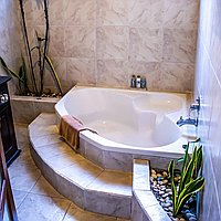 Uncover Rare Potential: Invest in Freehold Boutique Resort with 9 Bedrooms at Amed’s Famous Diving Spot. Villas in Bali for Sale: Вилла в Карангасем, Балиан за 1101 тыс. USD. Freehold. Предварительный просмотр фото #7