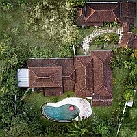 Traditional elegance 4-bedroom family home in Kerobokan. Villas in Bali for Sale: Вилла в Керобокан, Балиан за 54,2 млн. RUB. Leasehold. Предварительный просмотр фото #7