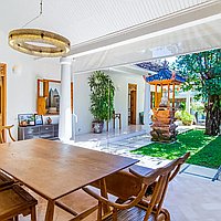 Homey Style Spacious Three-Bedroom Villa with Long Lease in Tegal Cupek. Villas in Bali for Sale: Вилла в Керобокан, Балиан за 499 тыс. USD. Leasehold. Предварительный просмотр фото #6