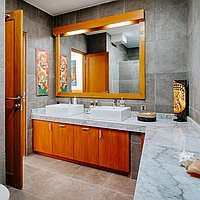 Exceptional Four-Bedroom Fully-Furnished Villa with Long Lease in Lively Kerobokan. Villas in Bali for Sale: Вилла в Керобокан, Балиан за 425 тыс. USD. Leasehold. Предварительный просмотр фото #11