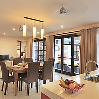 Stylish Four-Bedroom Villa in Highly Desirable Kerobokan. Villas in Bali for Sale: Вилла в Керобокан, Балиан за 195 тыс. USD. Leasehold. Предварительный просмотр фото #3