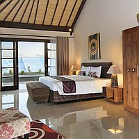 Stylish Four-Bedroom Villa in Highly Desirable Kerobokan. Villas in Bali for Sale: Вилла в Керобокан, Балиан за 195 тыс. USD. Leasehold. Предварительный просмотр фото #4