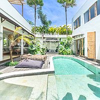 Tropical Paradise: Perfect Investment Or Family Home. Villas in Bali for Sale: Вилла в Керобокан, Балиан за 37,9 млн. RUB. Leasehold. Предварительный просмотр фото #12