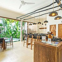 Tropical Paradise: Perfect Investment Or Family Home. Villas in Bali for Sale: Вилла в Керобокан, Балиан за 37,9 млн. RUB. Leasehold. Предварительный просмотр фото #10