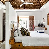 Beautiful Tropical Family Villa In Kerobokan. Villas in Bali for Sale: Вилла в Керобокан, Балиан за 547 тыс. USD. Leasehold. Предварительный просмотр фото #7