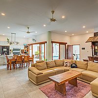 Freehold Villa in Prime Umalas Location. Villas in Bali for Sale: Вилла в Керобокан, Балиан за 415 тыс. USD. Freehold. Предварительный просмотр фото #2