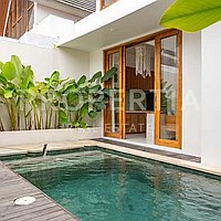 Modern Cozy Villa In Kerobokan. Villas in Bali for Sale: Вилла в Керобокан, Балиан за 9,6 млн. RUB. Leasehold. Предварительный просмотр фото #12