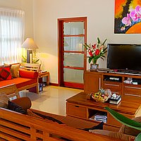 Traditional Balinese Beauty 3 Bedroom Villa Plus 1 Bedroom Studio, in Kerobokan. Villas in Bali for Sale: Вилла в Керобокан, Балиан за 2,5 млрд. IDR. Leasehold. Предварительный просмотр фото #8