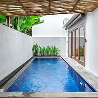 Newly Built Four-Bedroom Villa in Prime Kerobokan Location. Villas in Bali for Sale: Вилла в Керобокан, Балиан за 231 тыс. USD. Freehold. Предварительный просмотр фото #1