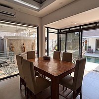 Modern Classic Three-Bedroom Villa in a Strategic Location of Kerobokan with Long Lease. Villas in Bali for Sale: Вилла в Керобокан, Балиан за 295 тыс. USD. Leasehold. Предварительный просмотр фото #5