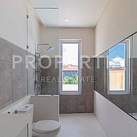 Stunning Modern Villa In Kerobokan. Villas in Bali for Sale: Вилла в Керобокан, Балиан за 350 тыс. USD. Leasehold. Предварительный просмотр фото #14
