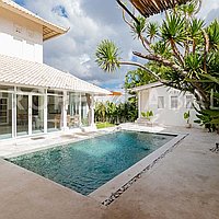 Beautiful Family Home In Kerobokan. Villas in Bali for Sale: Вилла в Керобокан, Балиан за 22,3 млн. RUB. Leasehold. Предварительный просмотр фото #19