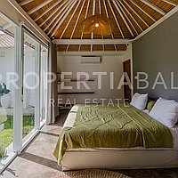 Beautiful Family Home In Kerobokan. Villas in Bali for Sale: Вилла в Керобокан, Балиан за 286 тыс. USD. Leasehold. Предварительный просмотр фото #4
