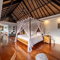 A timeless blend of traditional elegance and modern luxury in Kerobokan. Villas in Bali for Sale: Вилла в Керобокан, Балиан за 978 тыс. USD. Leasehold. Предварительный просмотр фото #10