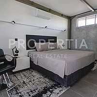 Industrial Inspired Family Home In Kerobokan. Villas in Bali for Sale: Вилла в Керобокан, Балиан за 409 тыс. USD. Leasehold. Предварительный просмотр фото #4