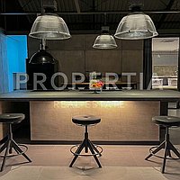 Industrial Inspired Family Home In Kerobokan. Villas in Bali for Sale: Вилла в Керобокан, Балиан за 409 тыс. USD. Leasehold. Предварительный просмотр фото #3