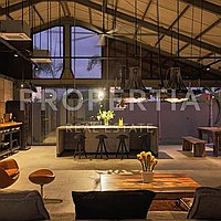 Industrial Inspired Family Home In Kerobokan. Villas in Bali for Sale: Вилла в Керобокан, Балиан за 32,1 млн. RUB. Leasehold. Предварительный просмотр фото #1