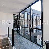 Modern Contemporary Villa In Kerobokan. Villas in Bali for Sale: Вилла в Керобокан, Балиан за 275 тыс. USD. Leasehold. Предварительный просмотр фото #1