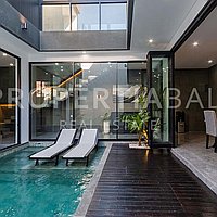 Modern Contemporary Villa In Kerobokan. Villas in Bali for Sale: Вилла в Керобокан, Балиан за 275 тыс. USD. Leasehold. Предварительный просмотр фото #5