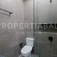 Modern Contemporary Villa In Kerobokan. Villas in Bali for Sale: Вилла в Керобокан, Балиан за 276 тыс. USD. Leasehold. Предварительный просмотр фото #17