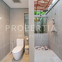 Beautiful Modern Villa In Kerobokan. Villas in Bali for Sale: Вилла в Керобокан, Балиан за 222 тыс. USD. Leasehold. Предварительный просмотр фото #4