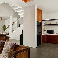 Modern contemporary freehold villa in Kerobokan. Villas in Bali for Sale: Вилла в Керобокан, Балиан за 533 тыс. USD. Freehold. Предварительный просмотр фото #5