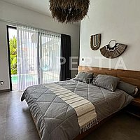 Amazing Modern Cozy Villa In Kerobokan. Villas in Bali for Sale: Вилла в Керобокан, Балиан за 16,5 млн. RUB. Leasehold. Предварительный просмотр фото #1