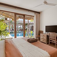 Chic and cozy tropical retreat near Umalas. Villas in Bali for Sale: Vila di dalam Kerobokan, Bali untuk 9,8 Miliar IDR. Leasehold. Pratinjau foto #6