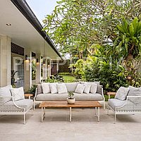 Stunning 4 Bedroom Family Home In Munggu. Villas in Bali for Sale: Вилла в Мунггу, Балиан за 1244 тыс. USD. Freehold. Предварительный просмотр фото #1