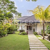 Stunning 4 Bedroom Family Home In Munggu. Villas in Bali for Sale: Вилла в Мунггу, Балиан за 1244 тыс. USD. Freehold. Предварительный просмотр фото #2
