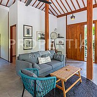 Charming Riverside Villa In Tumbak Bayuh. Villas in Bali for Sale: Вилла в Tumbak Bayuh, Балиан за 232 тыс. USD. Leasehold. Предварительный просмотр фото #18