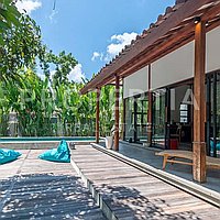 Charming Riverside Villa In Tumbak Bayuh. Villas in Bali for Sale: Вилла в Tumbak Bayuh, Балиан за 232 тыс. USD. Leasehold. Предварительный просмотр фото #17