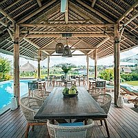 Prime Investment Boutique Hotel In Umalas. Villas in Bali for Sale: Вилла в Умалас, Балиан за 1931 тыс. USD. Leasehold. Предварительный просмотр фото #1