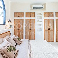 Charming Mediterranean Villa In Bingin. Villas in Bali for Sale: Вилла в Бингин, Балиан за 250 тыс. USD. Leasehold. Предварительный просмотр фото #6