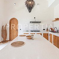 Charming Mediterranean Villa In Bingin. Villas in Bali for Sale: Вилла в Бингин, Балиан за 250 тыс. USD. Leasehold. Предварительный просмотр фото #1