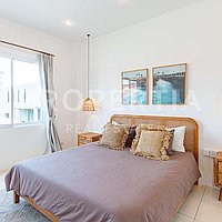 Stunning Villa With Ricefield And Mountain Views. Villas in Bali for Sale: Vila di dalam Babakan, Bali untuk 4,2 Miliar IDR. Leasehold. Pratinjau foto #10