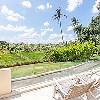Stunning Villa With Ricefield And Mountain Views. Villas in Bali for Sale: Vila di dalam Babakan, Bali untuk 4,2 Miliar IDR. Leasehold. Pratinjau foto #15