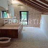 Beautifully Crafted Dreamy Villa Buduk. Villas in Bali for Sale: Вилла в Балиан за 269 тыс. USD. Leasehold. Предварительный просмотр фото #2