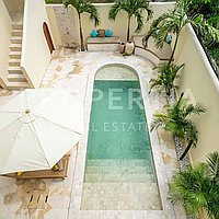 Mediterranean Elegance In Tumbak Bayuh. Villas in Bali for Sale: Вилла в Балиан за 5,7 млрд. IDR. Leasehold. Предварительный просмотр фото #13