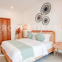 Gorgeous Modern Tropical Villa In Tumbak Bayuh. Villas in Bali for Sale: Вилла в Tumbak Bayuh, Балиан за 14,1 млн. RUB. Leasehold. Предварительный просмотр фото #8