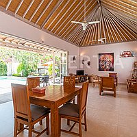 Modern Balinese Villa In Ungasan. Villas in Bali for Sale: Вилла в Унгасан, Балиан за 127 тыс. USD. Leasehold. Предварительный просмотр фото #1